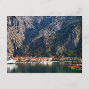Cartão Postal Vista do outono de Kotor, Montenegro