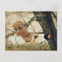 Você nunca é muito velho para brincar com bonecas!