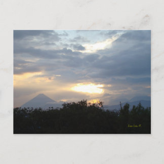 Cartão Postal Volcanos no Sunset