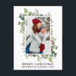 Cartão Postal Watercolor Greenery Berries Casal Natal<br><div class="desc">Elegante Watercolor Winter Greenery Merry Christmas Casal Photo Holiday Postcard inclui folhas de eucalipto e groselhas vermelhas.</div>