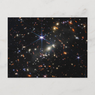 Cartão Postal Webb's First Deep Field Unveiled