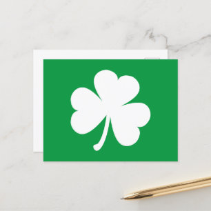 Cartão Postal White Shamrock sobre o Dia de São Patrício verde i