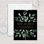 Cartão Postal Wild Greenery Black | Anúncio de mudança<br><div class="desc">Esta mudança botânica na moda do postal de endereço apresenta um quadro de folhas verdes em aquarela abundantes sobre fundo preto. As palavras "novo endereço" aparecem na moda,  elegante texto dourado. Um anúncio maravilhoso e comovente que você terá orgulho de enviar para amigos e família.</div>