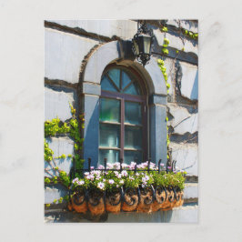 CARTÃO POSTAL WINDOWS DOORS FLOWERS BUILDING POSTCROSSING