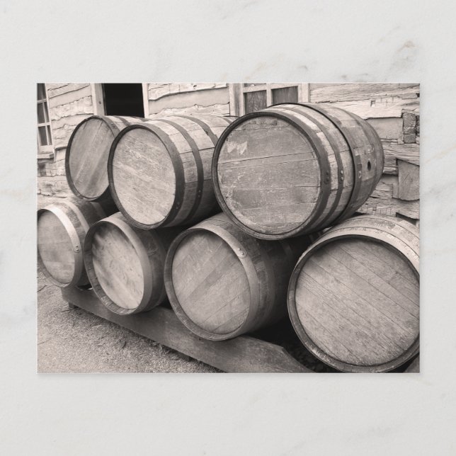 Cartão Postal Wooden Whiskey Barrels (Frente)