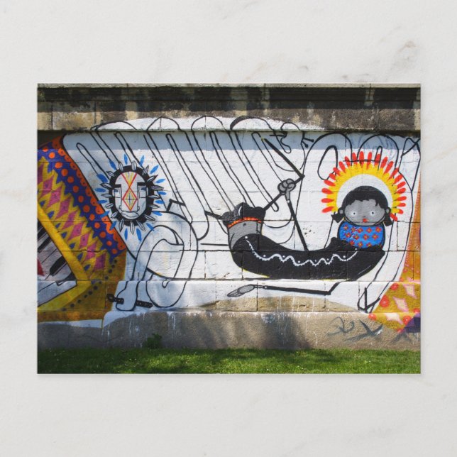 Cartão Postal Worm Girl (Frente)