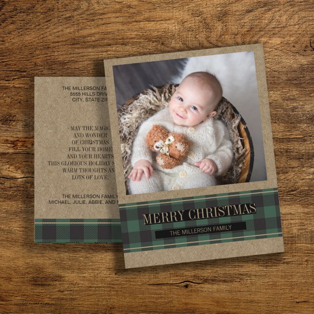 Cartão Postal Xadrez Verde de Buffalo em Kraft Foto de Natal Fel (Green buffalo plaid rustic Christmas photo greeting card)