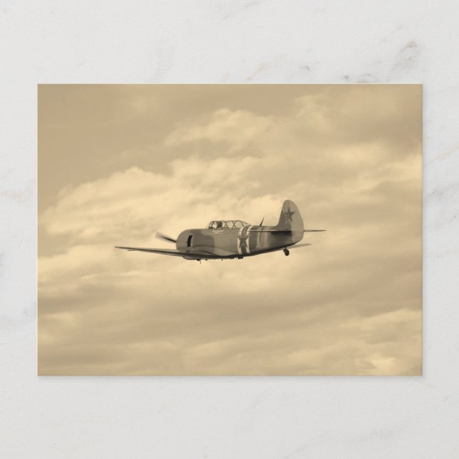 Cartão Postal Yak 11 A Voo (Frente)