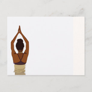 Cartão Postal Yoga está esticando os braços