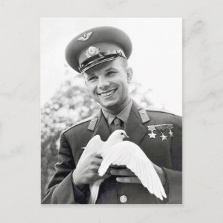 Cartão Postal Yuri Gagarin com pombo branco, símbolo da paz,