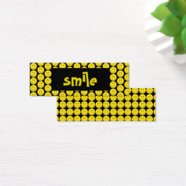 Cartão preto de sorriso amarelo