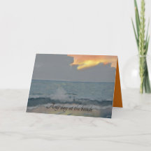 Qualquer dia na praia as nuvens de tempestade no h