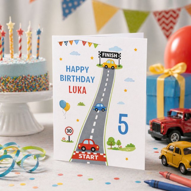 Cartão Race Car Kids Racing Track Happy Birthday (Criador carregado)