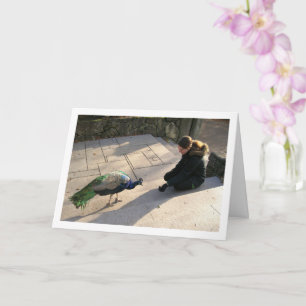 Cartão Rapariga com Peacock