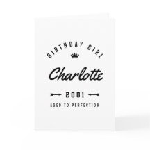 Rapariga De Aniversário Com Idade Para Perfeição N