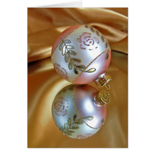 Cartão Reflexão do enfeites de natal sobre o cetim