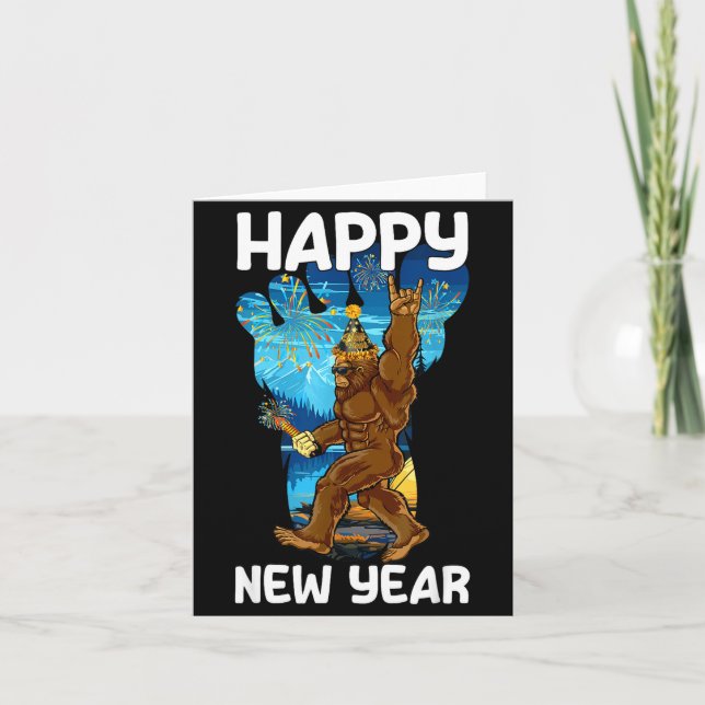 Cartão Retro Happy New Year 2026 Bigfoot Lovers New Years (Frente)