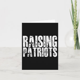 Cartão Retro Raising Patriots Funny 4 De Julho Pais D