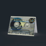 Cartão Retro T5 Audiotape 50.o aniversário do nome reto-v<br><div class="desc">Antiga fita de áudio transparente (cassete de áudio - modelo n°5) para personalizar com seu nome e data. 50 é personalizável em uma pequena etiqueta preta. Design on recto verso cumprimentando cartão de aniversário. Você pode facilmente alterar o texto (fonte, cor, tamanho e posição) clicando no botão personalizar. Correspondente ao...</div>