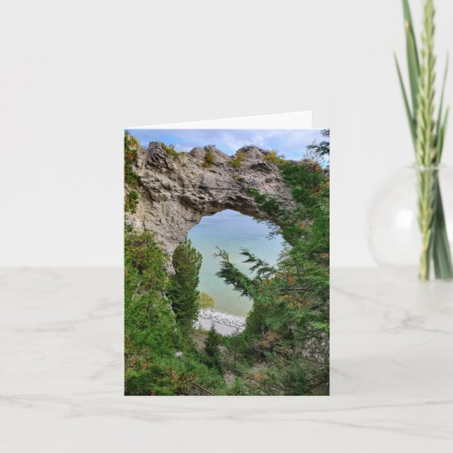 Cartão Rocha de Arch da Ilha Mackinac (Frente)