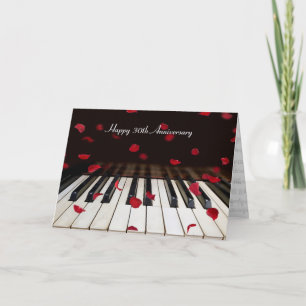 Cartão Rosa Petals na placa de aniversário do 30 Piano