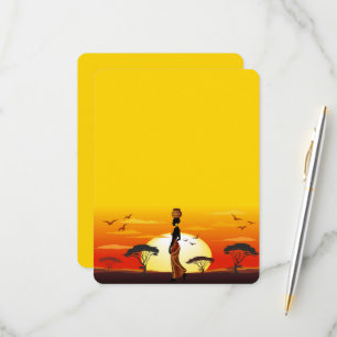 Cartão RSVP A linda mulher africana Silhouette sobre os sóis a