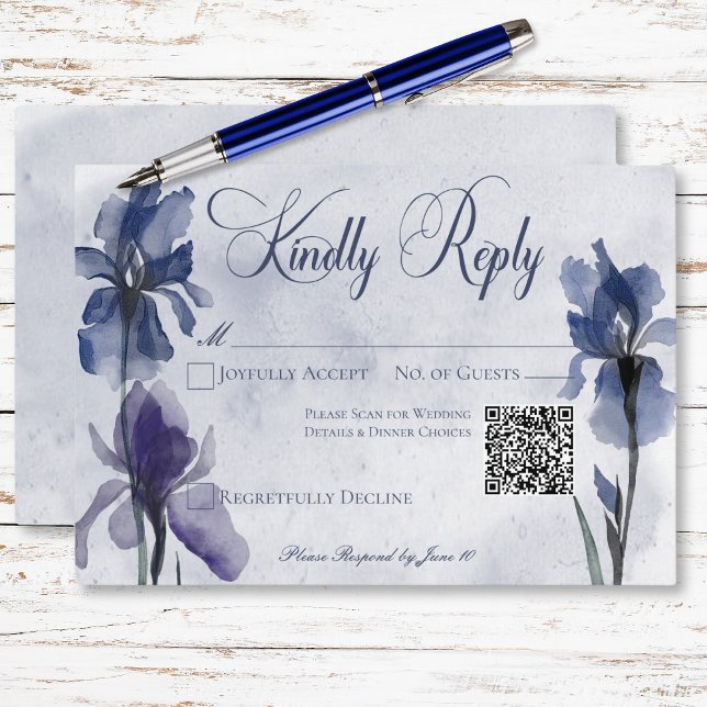 Cartão RSVP Azul Iris Flores Azul Moderno Código QR de Casamen (Blue Iris Flowers Modern Blue Wedding QR Code RSVP Card)