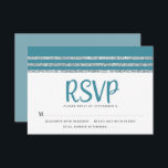 Cartão RSVP Bar Mitzvah Teal Silver Tallit Script Modern Bold<br><div class="desc">Tenha orgulho, alegria e celebre este marco do seu Bar favorito Mitzvah com este cartão de inserção RSVP personalizado, legal, único e moderno para o seu evento! Uma tipografia brilhante, azul-lacre, azul-esverdeada, estrela de David e um verde-lacre empoeirado e verde-prateado talento listrado inspiraram uma camada gráfica simples e branca. Personalize...</div>