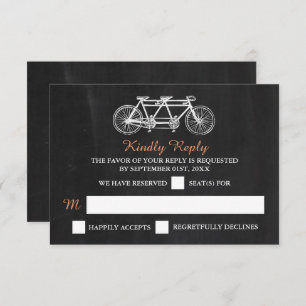 Cartão RSVP Bicicleta Tandem No Casamento De Chalkboard