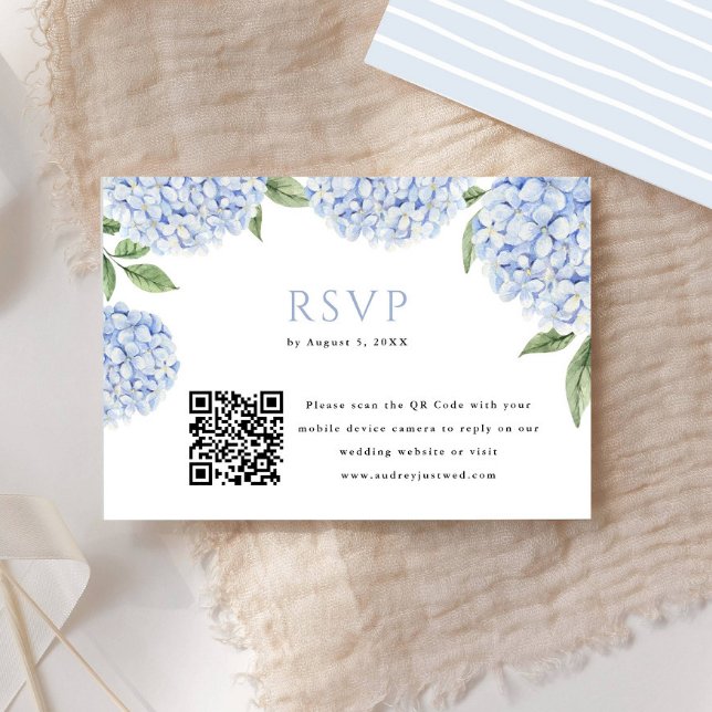 Cartão RSVP Blue Hydrangea Bloom QR Code Block Impressão Reply (Criador carregado)