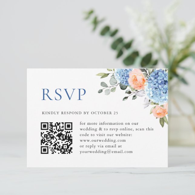 Cartão RSVP Blue Hydrangea Blush Pink Roses Casamento Código Q (Em pé/Frente)