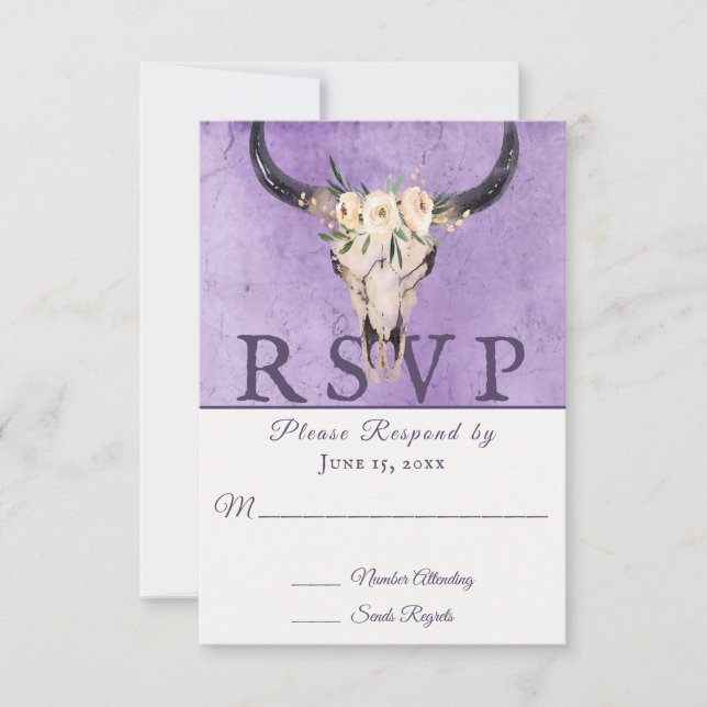 Cartão RSVP Boho Floral Cow Skull em Casamento de Fundo Roxo (Frente)