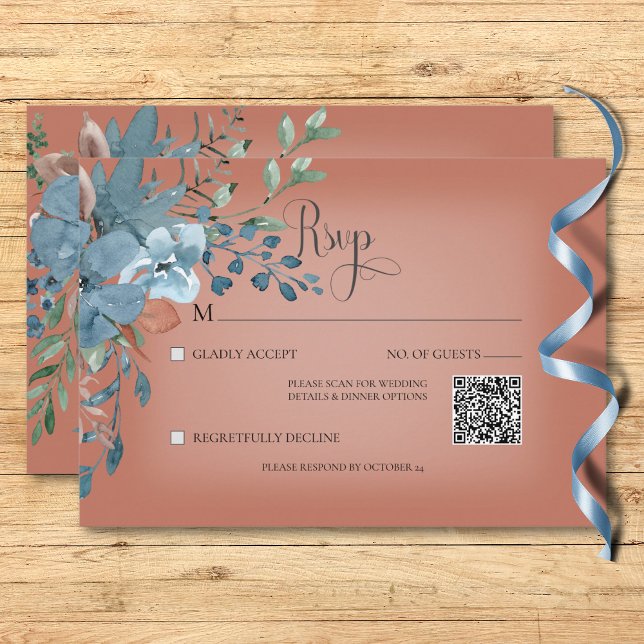 Cartão RSVP Boho Rust & Blue Floral Wedch Rust Código QR (Boho Rust & Blue Floral Wedding Rust QR Code RSVP Card)