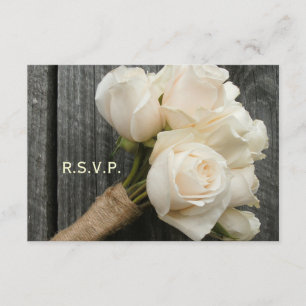 Cartão RSVP Buquê & Barnwood do rosa branco que Wedding