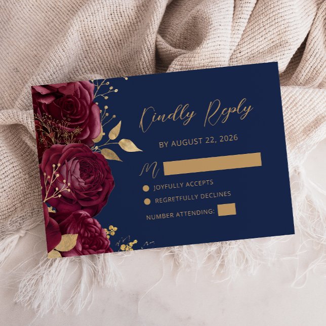 Cartão RSVP Burgundy Gold Floral Script Navy Blue Wedding (Criador carregado)