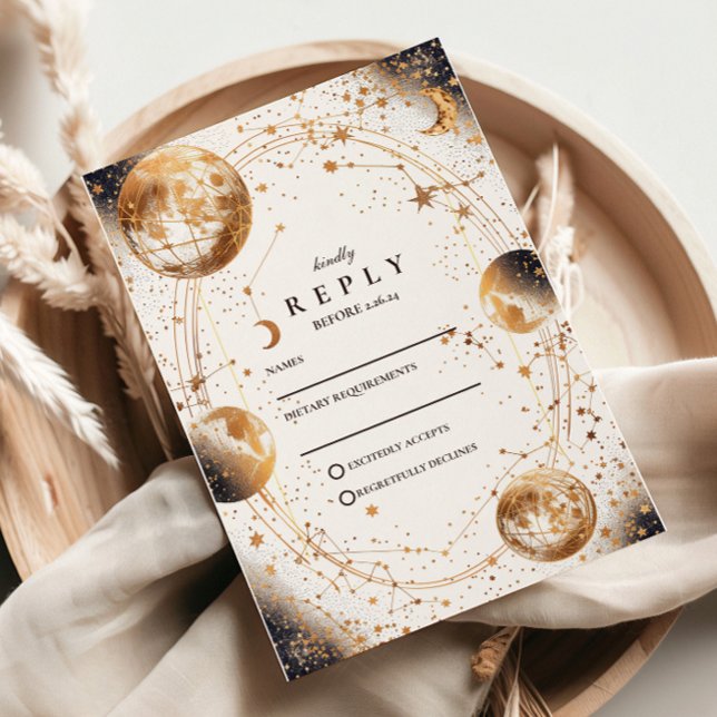Cartão RSVP Casamento Celestial sob a Lua Dourada (Criador carregado)