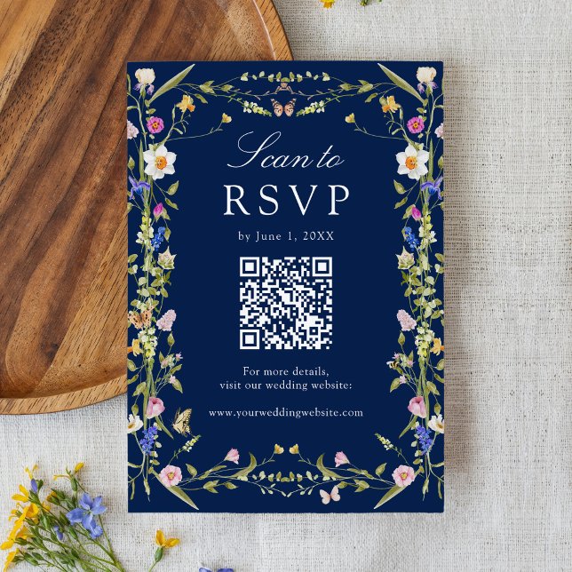 Cartão RSVP Casamento Código QR de Prado de Flores Silvestres  (Criador carregado)
