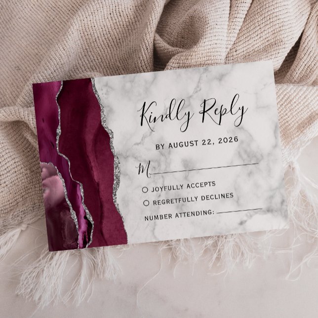 Cartão RSVP Casamento de Agata Marble da Silver Burgundy (Criador carregado)