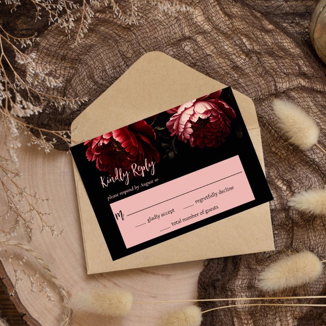 Cartão RSVP Casamento de flores escuras e escuras (Moody dark vintage flowers wedding RSVP card wedding invitation suite red peony roses black cards)