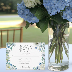 Cartão RSVP Casamento de Jardim Floral Branco Chic Blue