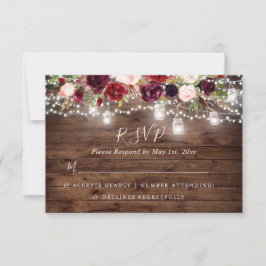 Cartão RSVP Casamento de Luzes Florais Rustic Wood Burgundy