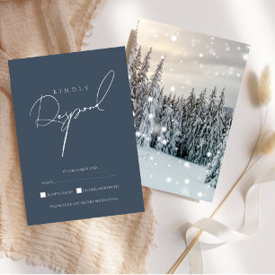 Cartão RSVP Casamento de Manchas de Neve da Woodland Woodland