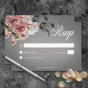 Cartão RSVP Casamento de Rosas Florais Brancas Elegantes
