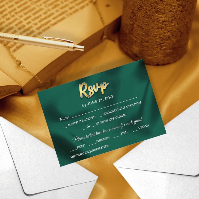 Cartão RSVP Casamento de Script Dourado e Verde Elegante Simpl (Criador carregado)