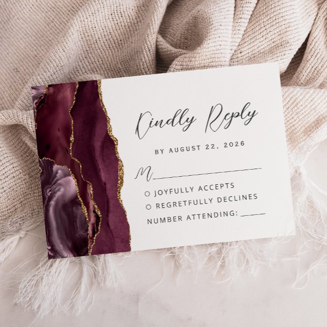 Cartão RSVP Casamento Dourado com Script Moderno Agate Burgund (Criador carregado)
