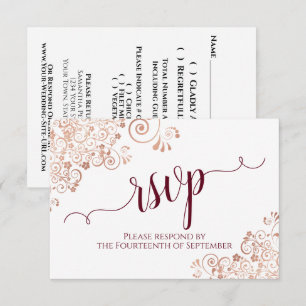 Cartão RSVP Casamento Elegante de Caligrafia Dourada e Burgund