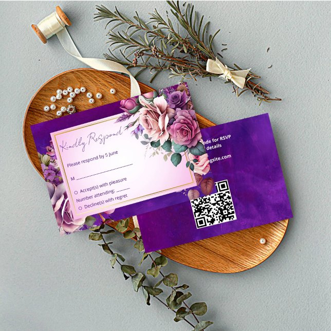 Cartão RSVP Casamento elegante de rosas rosa púrpura (Purple pink vintage roses elegant wedding RSVP card qr code rsvp cards)