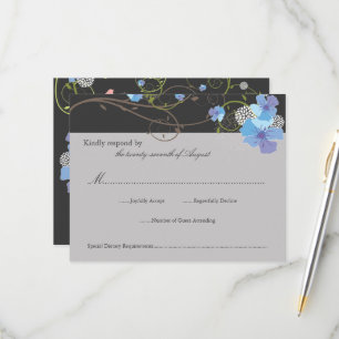 Cartão RSVP Casamento Floral Azul Hibiscus Swirls & Swallow
