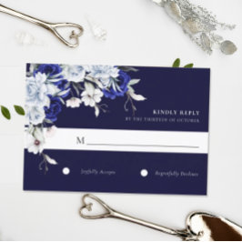 Cartão RSVP Casamento Floral de Marinho Azul Elegante