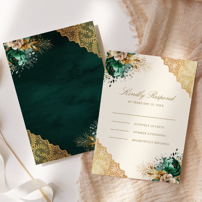 Cartão RSVP Casamento Muçulmano de Emerald Floral Dourado Lace (Criador carregado)